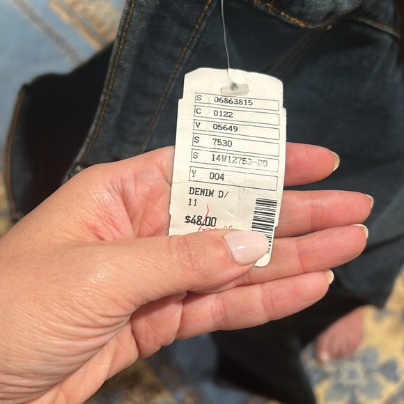 Jeans - Picture 3 of 4